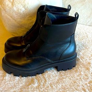 Marc Fisher Zippa 2 boots - brand new never used with box no tags